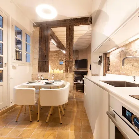 Ferienwohnung Pierre A Feu Paris Exterior foto